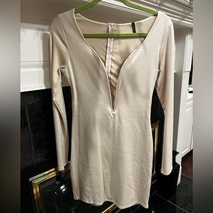 Mini dress With low open front cut out